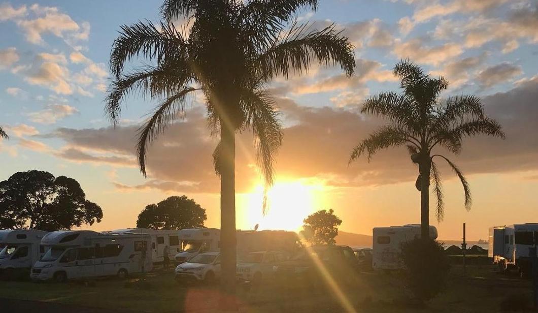Takapuna Beach Holiday Park Auckland Exterior foto